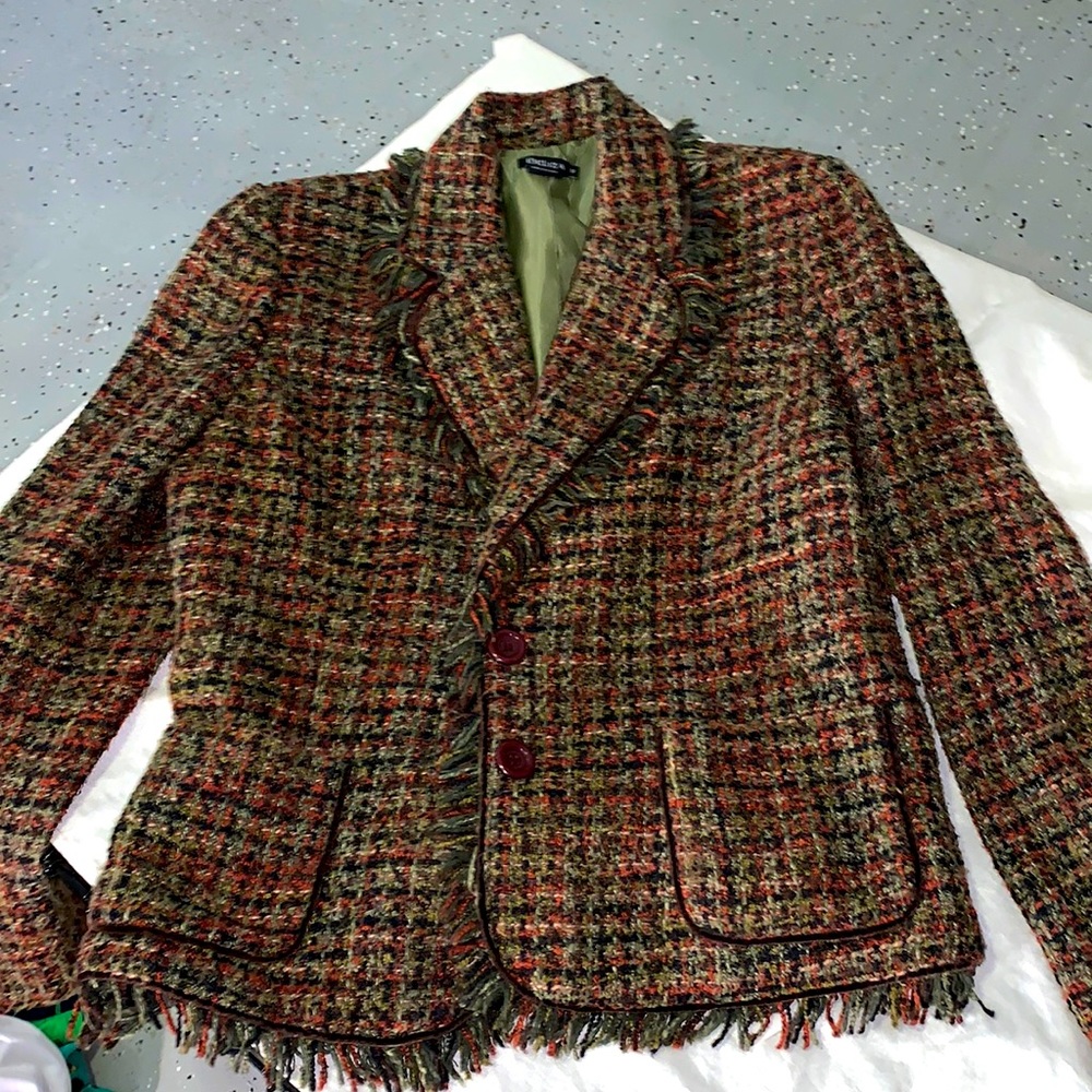 Beautiful ladies coat by BELIZE
